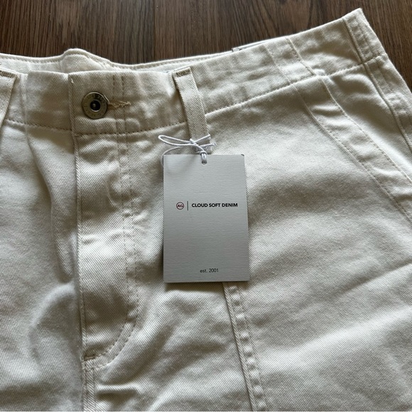 Adriano Goldschmied Womens Analeigh Short 32 Powder Ivory High Rise 3.5” Denim - Picture 4 of 9